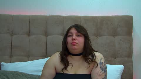 LillianHaig online show from January 20, 6:32 pm