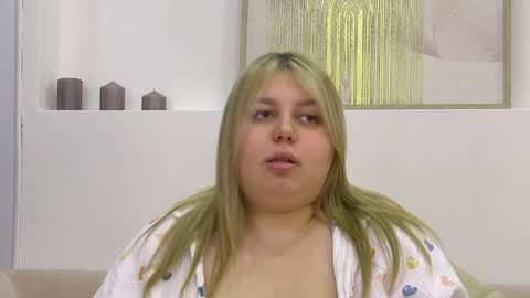 LillianHaig online show from December 23, 5:06 am