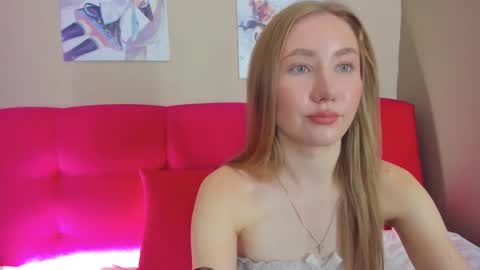 Lili online show from October 1, 2:16 am