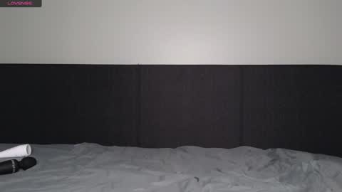 lillmissmayhem online show from December 4, 7:39 am
