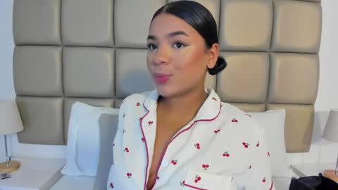 Lilly  online show from May 11, 3:41 am