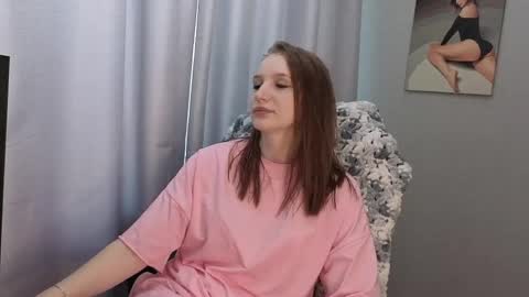 LillyFan X online show from May 25, 5:06 am