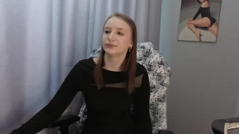 LillyFan X online show from May 16, 5:10 am