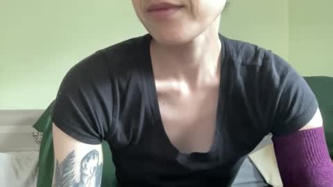 lilmissandria online show from May 26, 6:29 pm