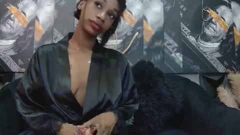 lilmissbaddiexxx online show from May 7, 10:24 pm