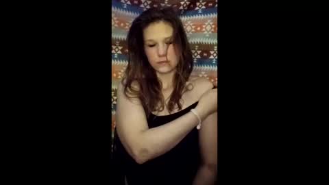 lilmissscorpi0 online show from May 27, 8:17 pm