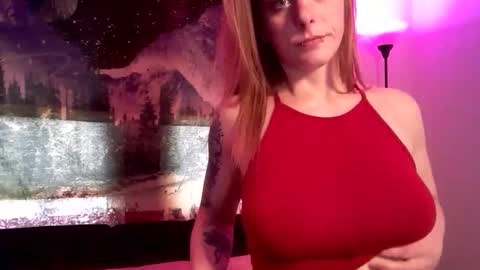 Luna online show from May 2, 10:46 pm