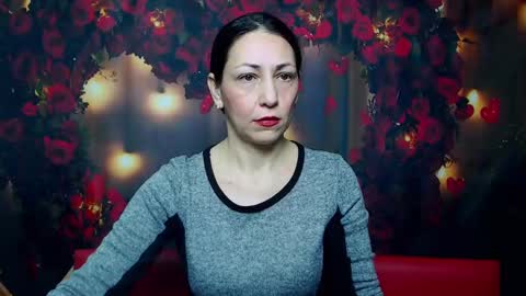 lilugrants online show from February 15, 7:06 pm