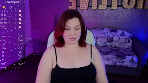 Lilu online show from May 26, 12:04 pm