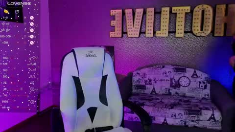 Lilu online show from May 23, 12:03 pm
