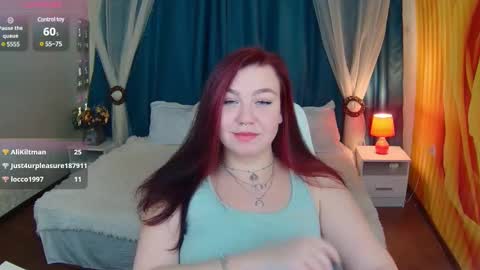 Lilu online show from December 18, 4:39 pm
