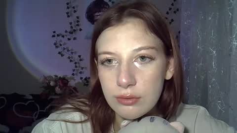lily_ember online show from November 5, 6:46 pm
