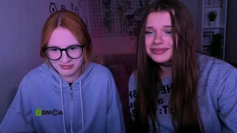 lily_fay online show from March 31, 11:32 am