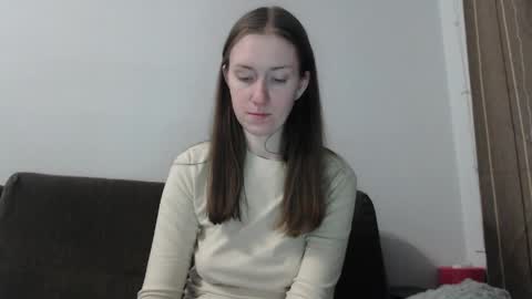 lily_love_x online show from May 27, 12:32 am