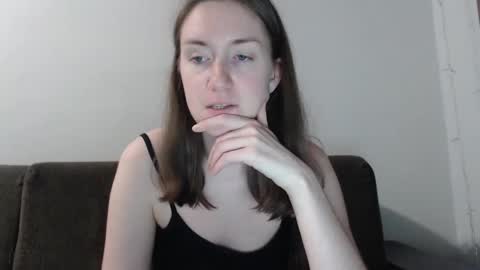 lily_love_x online show from November 15, 3:07 am