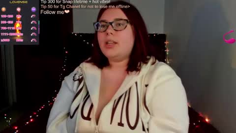 Elina  online show from October 15, 12:46 am