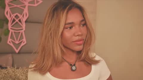 Lily Miiller online show from February 9, 9:17 pm