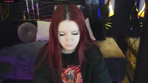 Lily online show from March 17, 6:39 am