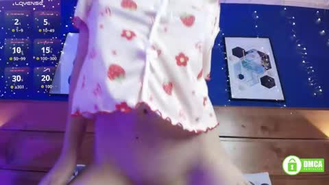 Lily  online show from June 6, 8:26 pm