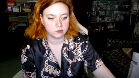 Alice online show from October 11, 3:37 pm