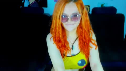 lily_stone04 online show from December 9, 4:12 am
