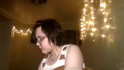 Lily online show from January 14, 6:57 pm