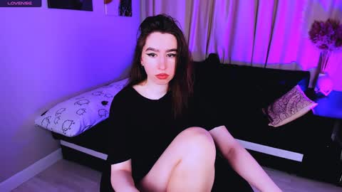 Snapshot of lily_xbaby chatting on January 12, 10:12 am LILY online show from January 12, 10:12 am