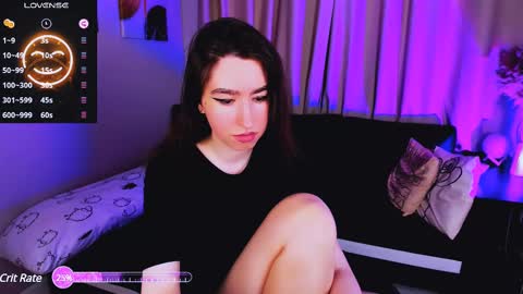 Snapshot of lily_xbaby chatting on February 26, 7:02 am LILY online show from February 26, 7:02 am