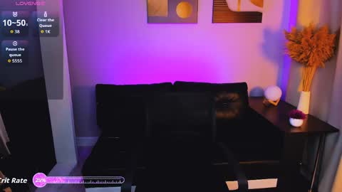 LILY online show from May 24, 12:37 pm