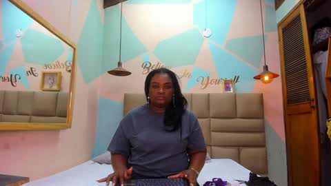 Lily online show from January 8, 9:21 am