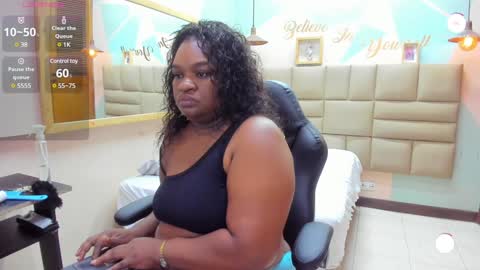 Lily online show from January 19, 8:50 am