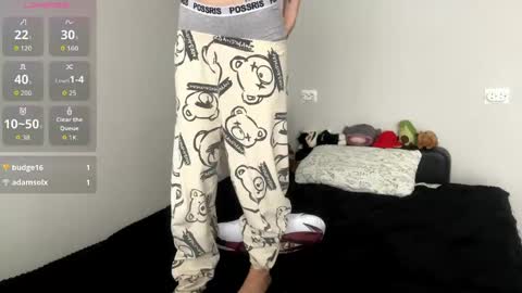 lilybloom244 online show from April 19, 10:48 am