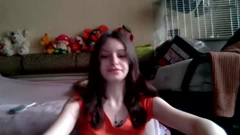 Snapshot of lilycandy_ chatting on February 8, 9:35 am lilycandy_ online show from February 8, 9:35 am