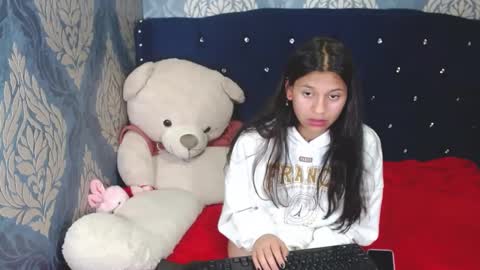 Lily online show from March 9, 3:22 am