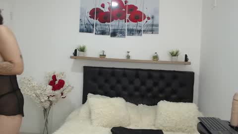 lilyfox23 online show from January 17, 12:21 pm