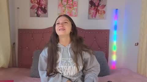 Lily online show from September 22, 1:09 pm