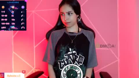 Liliana louise online show from November 19, 4:40 pm