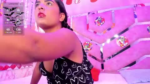 lilylovely_ online show from July 16, 8:46 pm