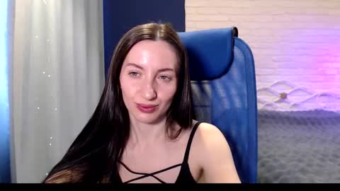 Lily online show from March 5, 5:58 am