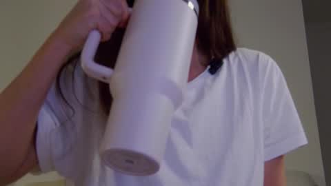 Lily online show from March 9, 8:23 pm