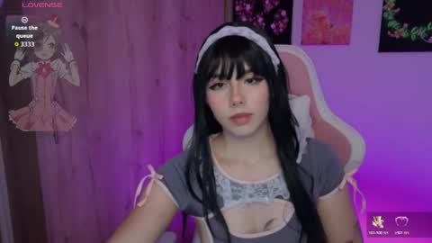 lily help me to collect more cosplay online show from April 4, 3:38 am