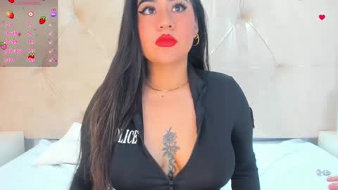 Snapshot of lin_jayani chatting on February 3, 12:25 pm Lin online show from February 3, 12:25 pm