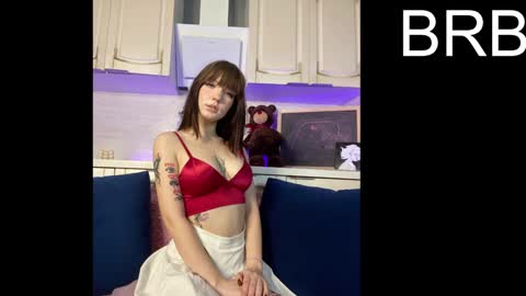 Lina blueeyed    GMT3 1100-1700 Mon Wed Thu Sat Sun online show from December 24, 9:06 am