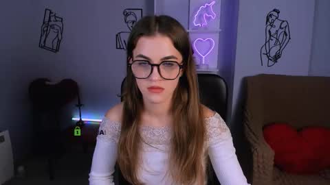 lina_fox12 online show from October 6, 1:17 pm