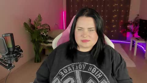 lina_linx online show from September 20, 3:43 pm