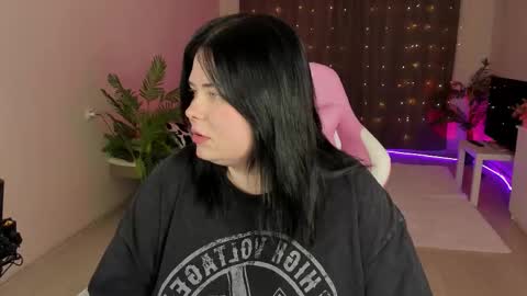 lina_linx online show from September 24, 6:40 pm