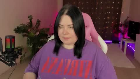 lina_linx online show from October 3, 4:56 pm