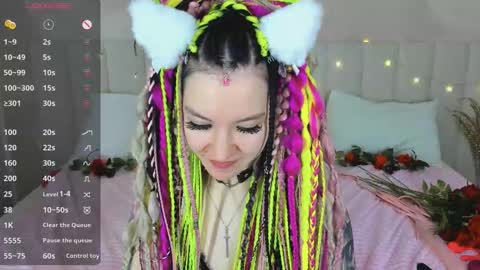 lina_moony online show from December 17, 2:49 am