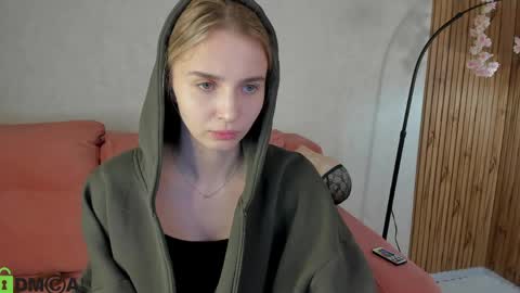 LINA online show from May 21, 1:58 am