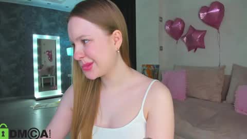 Lina online show from May 21, 9:18 am